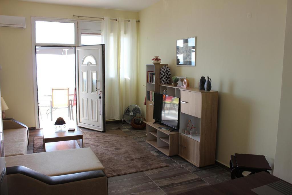 Globy Seaview Apartments Kavála Ngoại thất bức ảnh